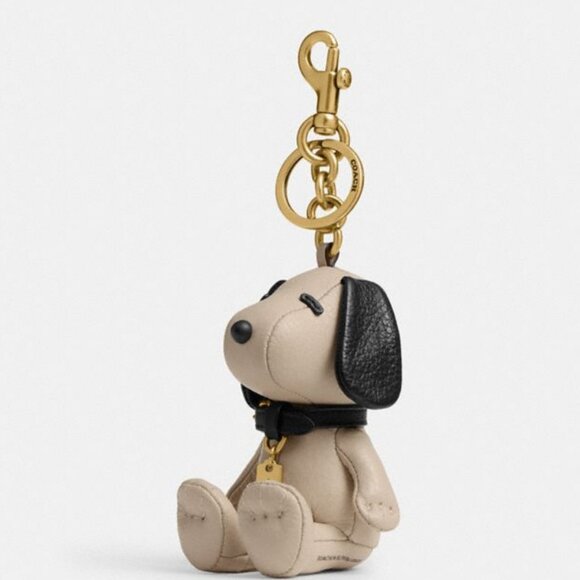 Coach X Peanuts Snoopy Bag Charm - Picture 7 of 7